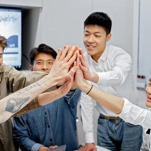 魏薇泓